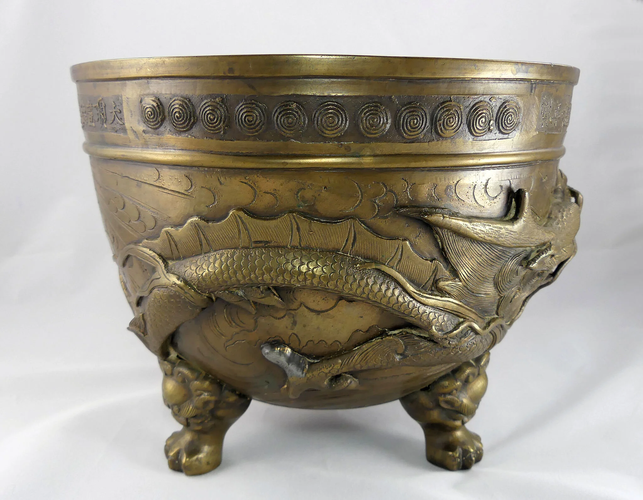 Encore Furniture Gallery-Antique Late 19th Century Bronze Japanese